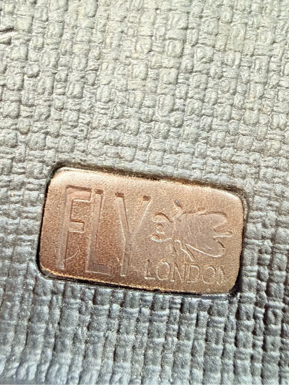 Fly London item description